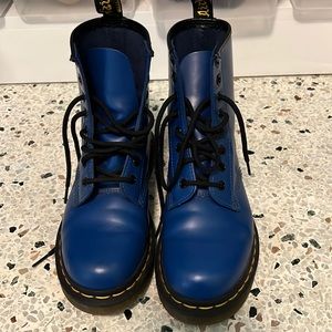 Dr. Martens AirWair Boots Size 6